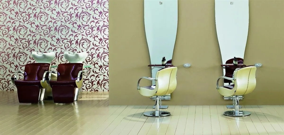 Chiocciola Styling Chair - Image 2