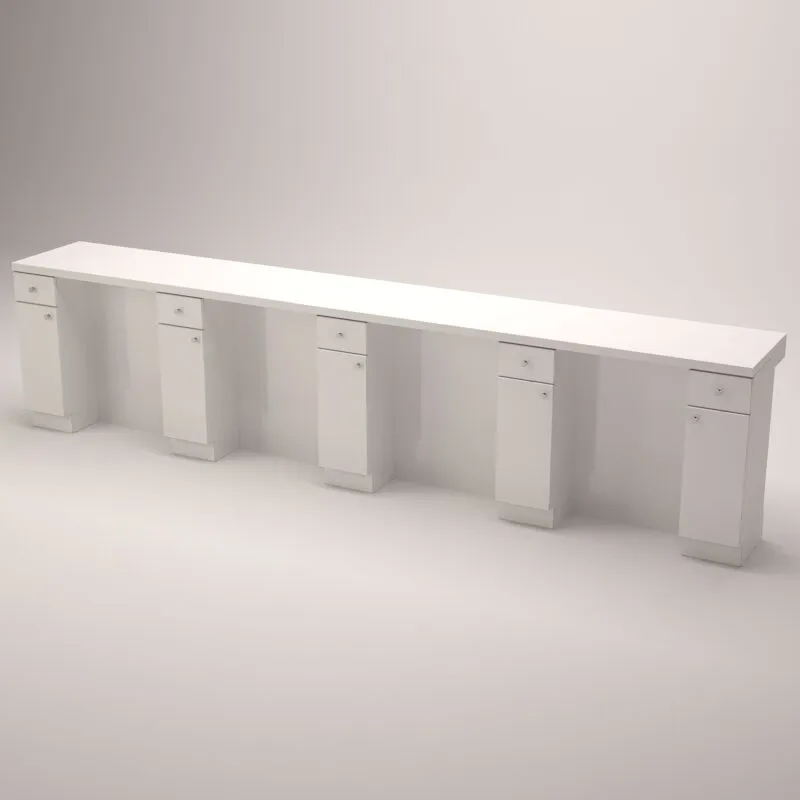 Hollywood Nail Bar, 4 Person - Image 2