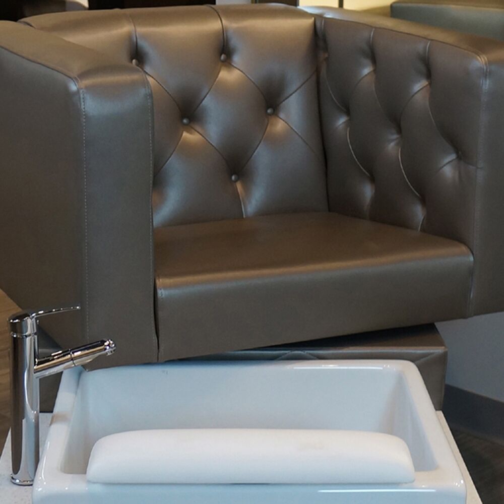 Jenni Built-in Swivel Pedicure Chair & Foot Spa - Image 9