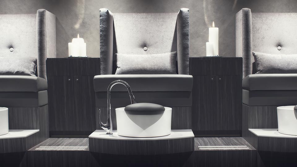 Stella Built-in Pedicure Chair & Foot Soak - Image 3