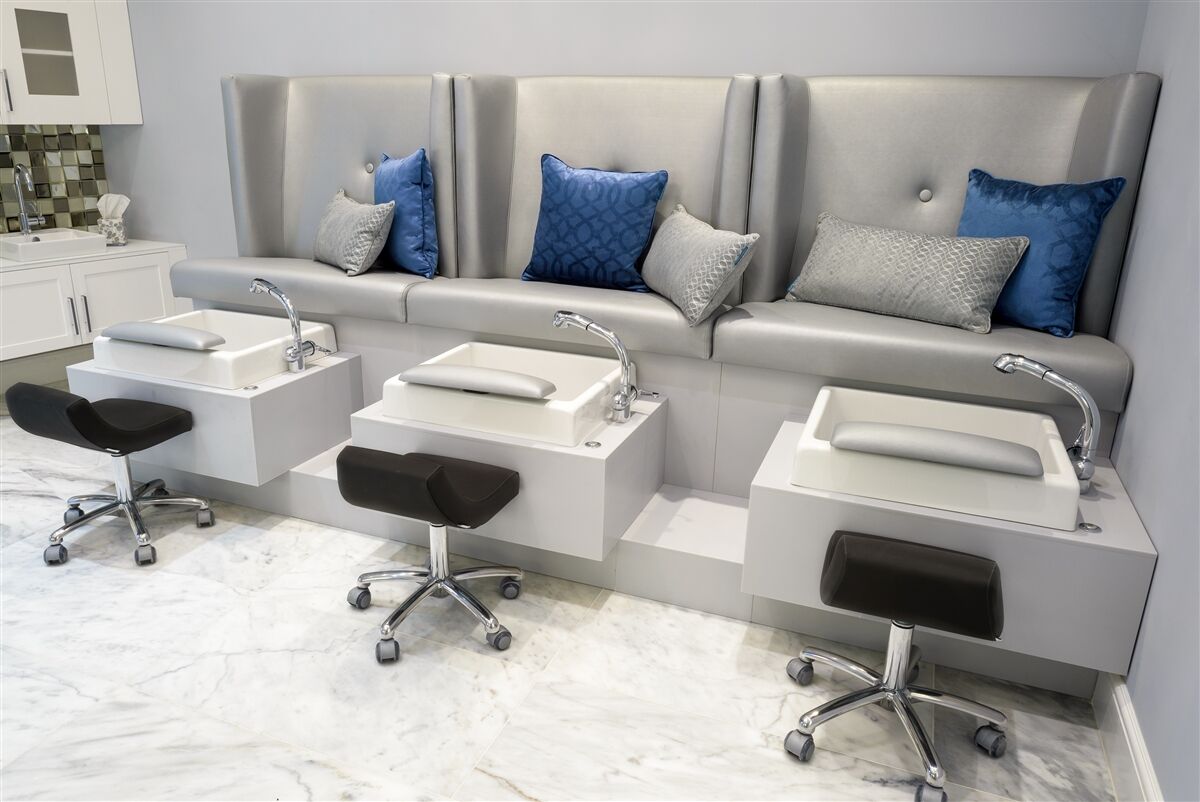 First Class Pedicure Bench - Image 3