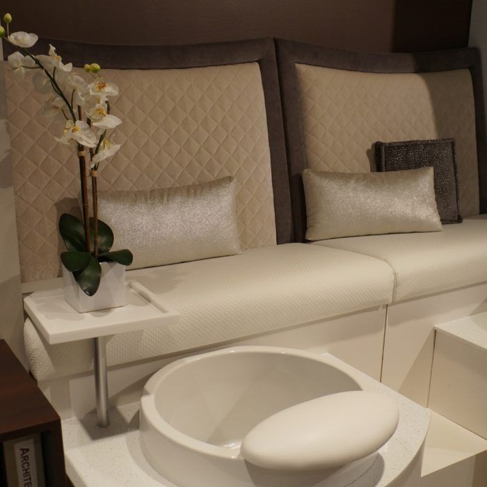 Social Butterfly Pedicure Bench