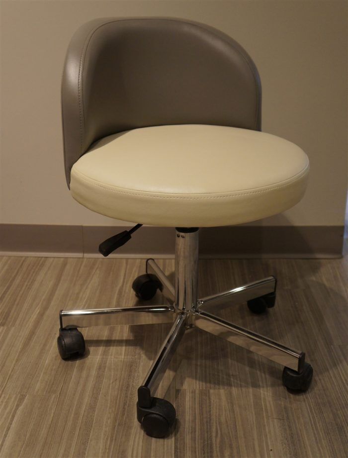 Curve Pedicure Technician Stool