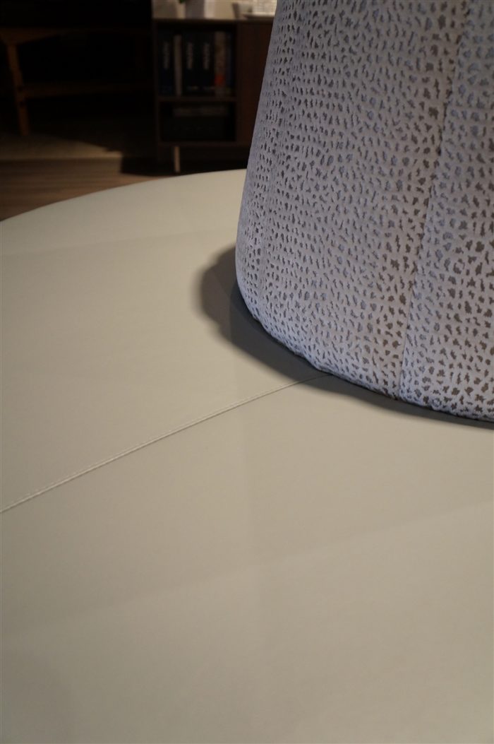 Round Banquette with Chanel Back - Image 2