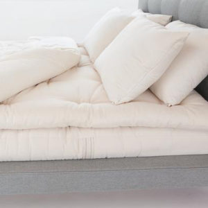 Luxury Beds Day Beds Pillows