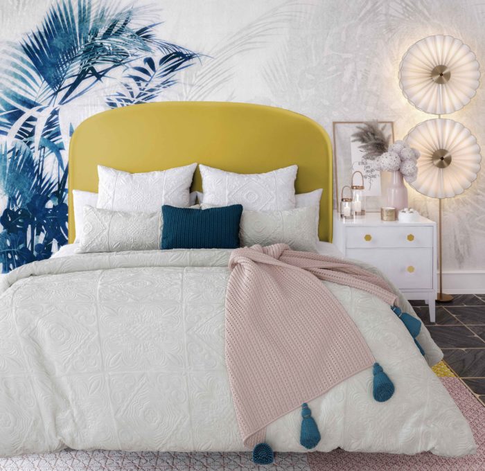VIVI BURNT GOLD VELVET BED IN QUEEN - Image 2