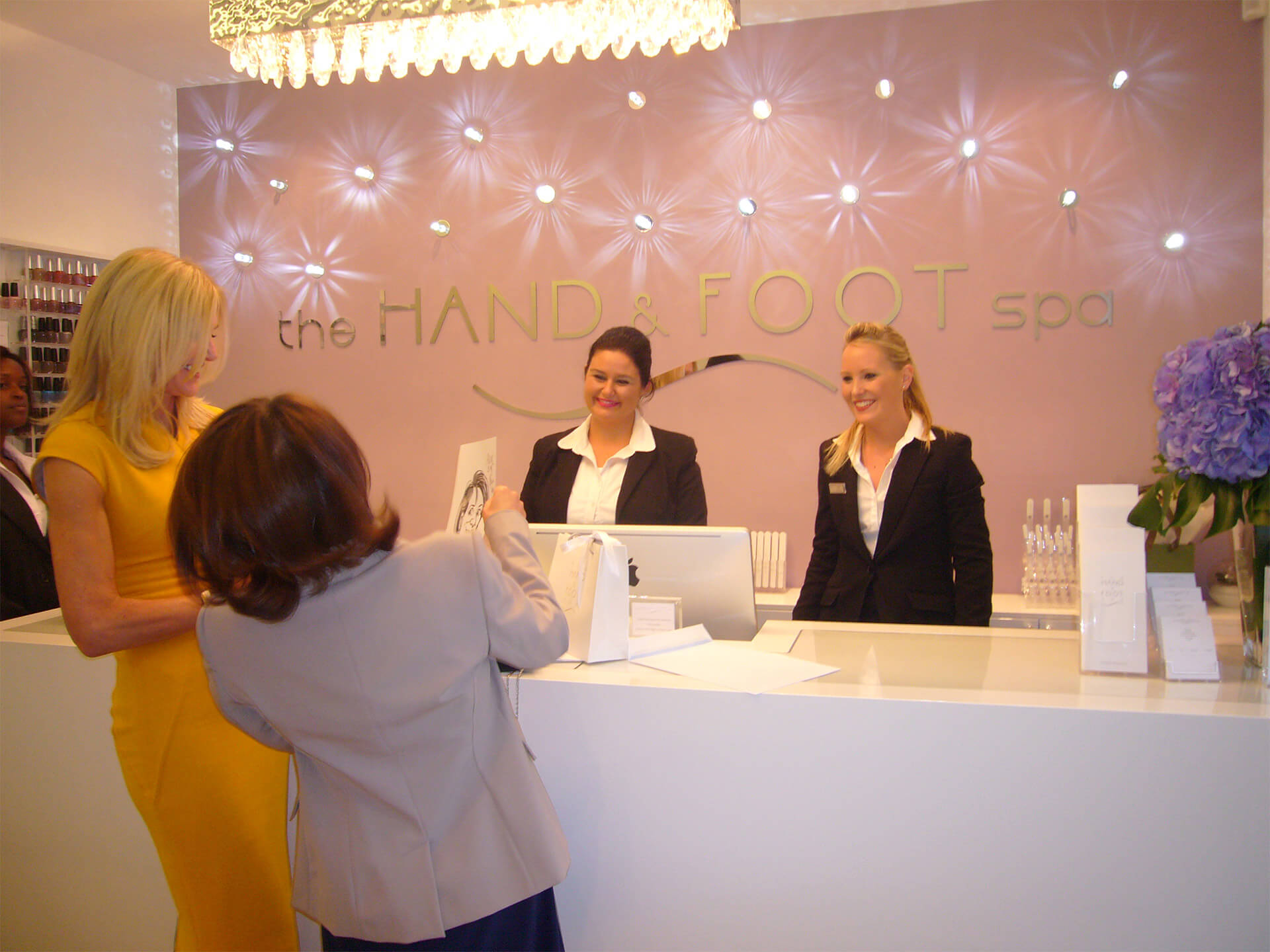 Hand and foot spa