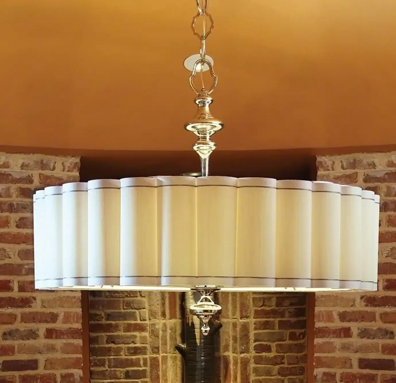 Michele pelafas salon lighting